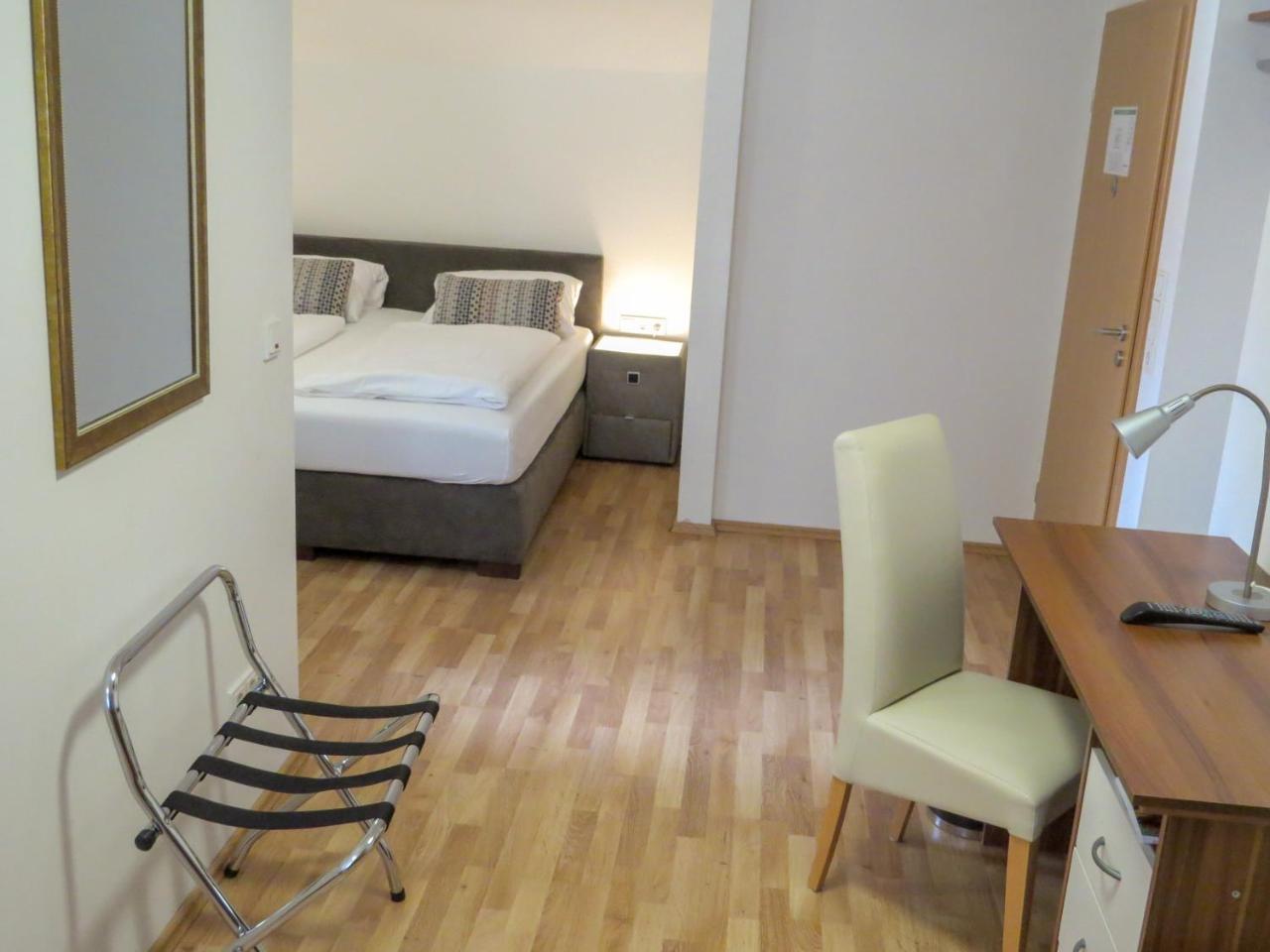 Hotel Saarblick Mettlach Zewnętrze zdjęcie