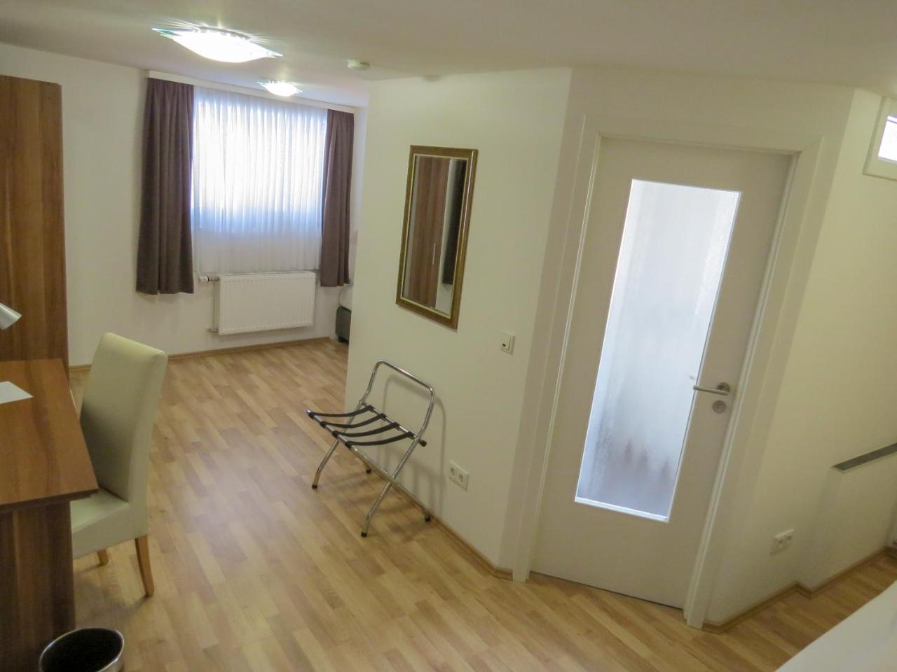 Hotel Saarblick Mettlach Zewnętrze zdjęcie