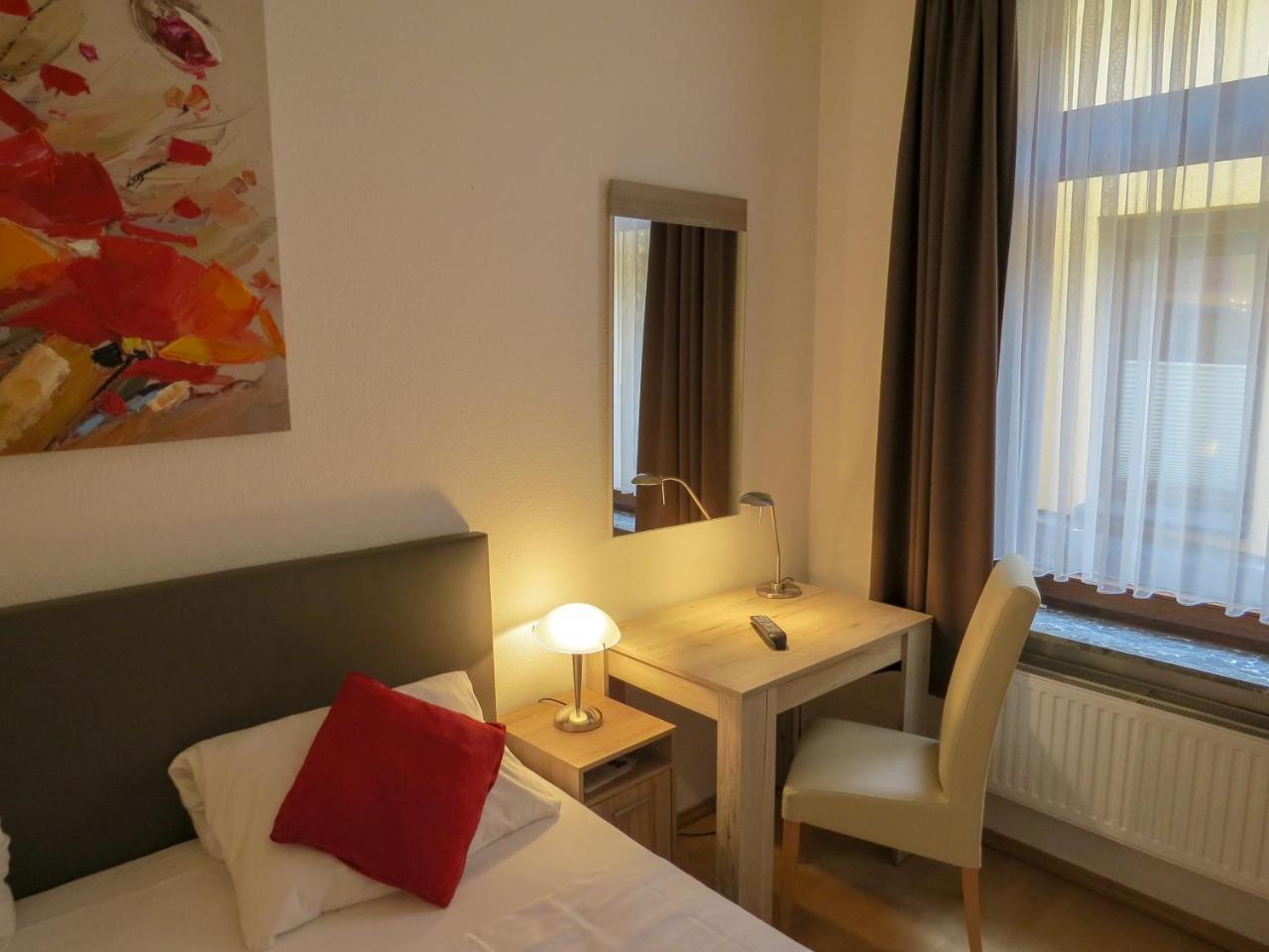Hotel Saarblick Mettlach Zewnętrze zdjęcie